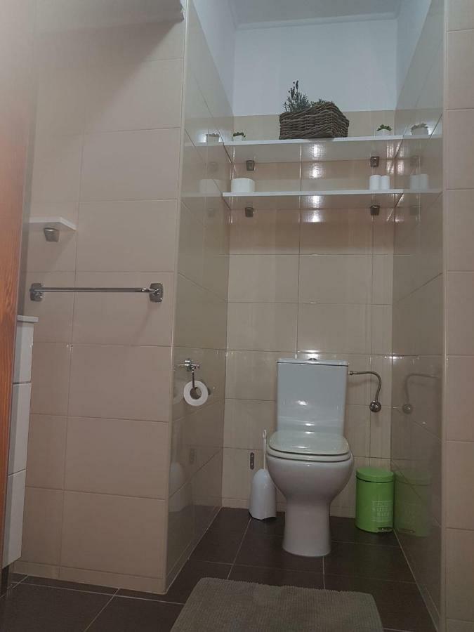 Apartmani Mara Pakoštane Exterior foto